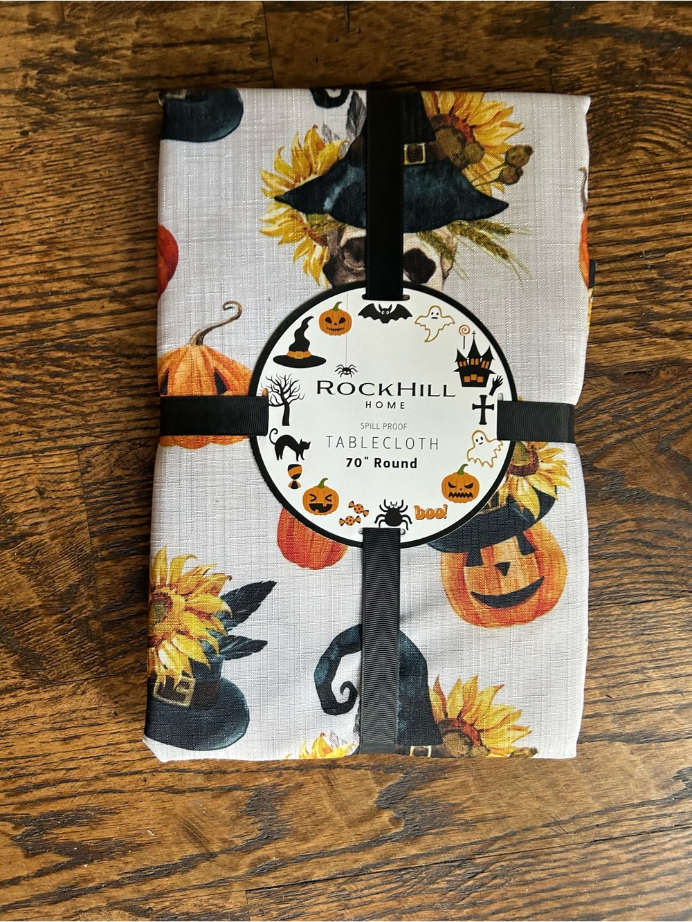 RockHill Home Vintage Halloween Print Table Cloth 70” Round Spill Proof